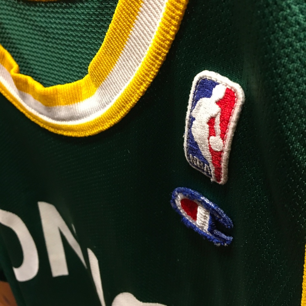 Vintage 1994 NBA Shawn Kemp Champion Jersey - Picture 7 of 10